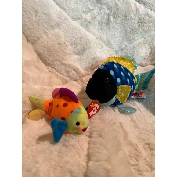 ✨ 5 For $15 ✨Kids Plush Stuffed Animal Fish Bundle - Picture 1 of 5